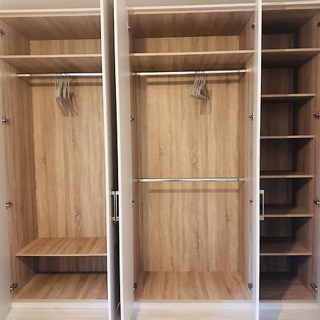 King Room With Ensuite In Dublin Clondalkin Εξωτερικό φωτογραφία
