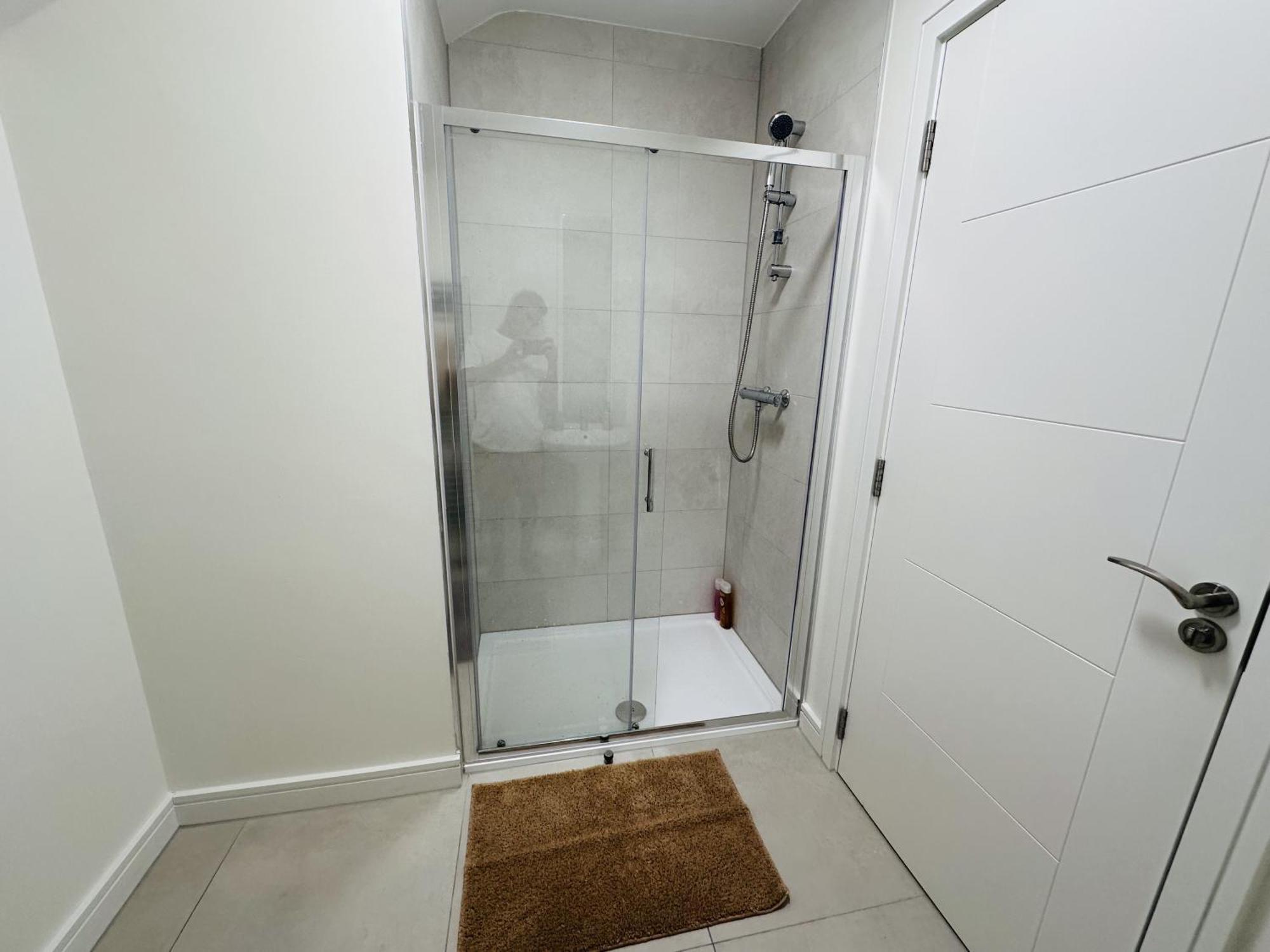 King Room With Ensuite In Dublin Clondalkin Εξωτερικό φωτογραφία